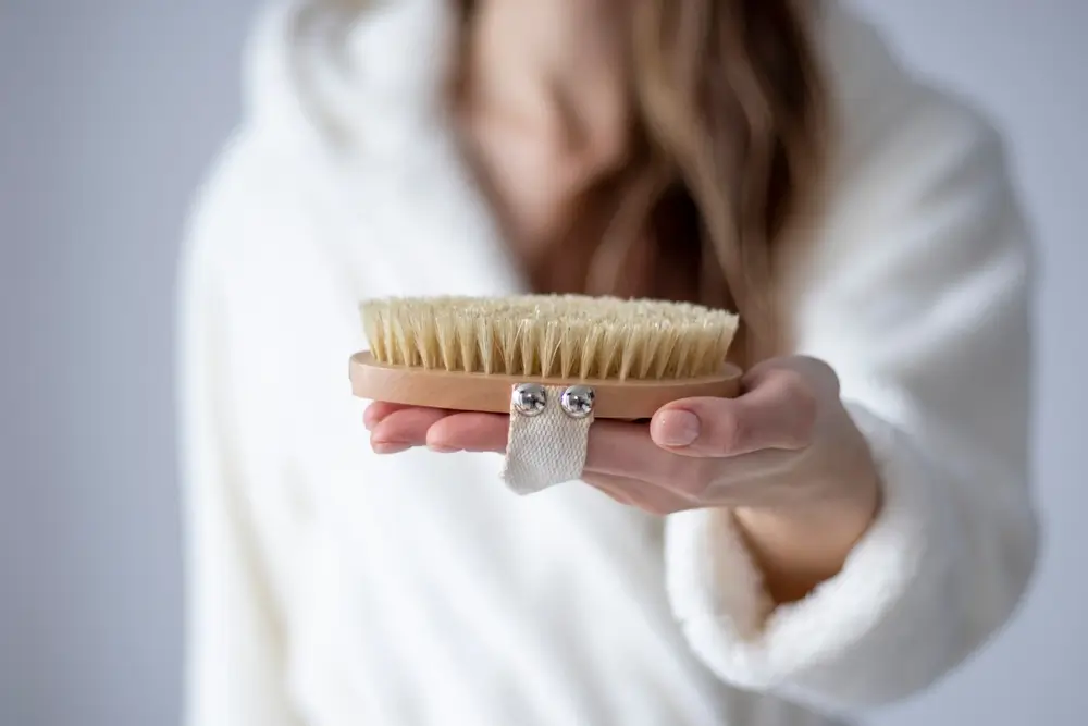 Dry brushing alebo suché kefkovanie